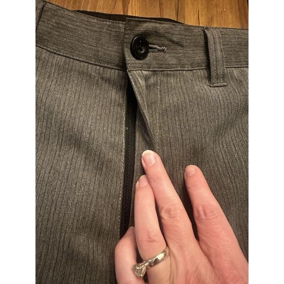 Travis Mathew Pants Performance Stretch Gray Flat Front Golf Slacks Size 34 - Picture 6 of 16